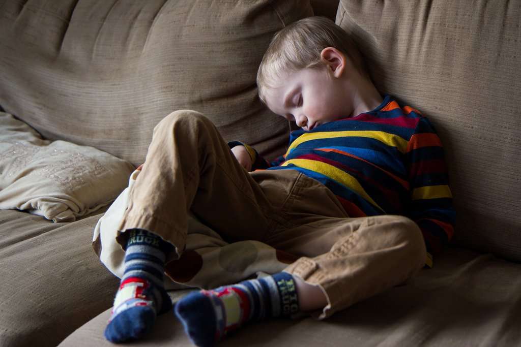 7 Ways to Help Your Child With Autism Sleep