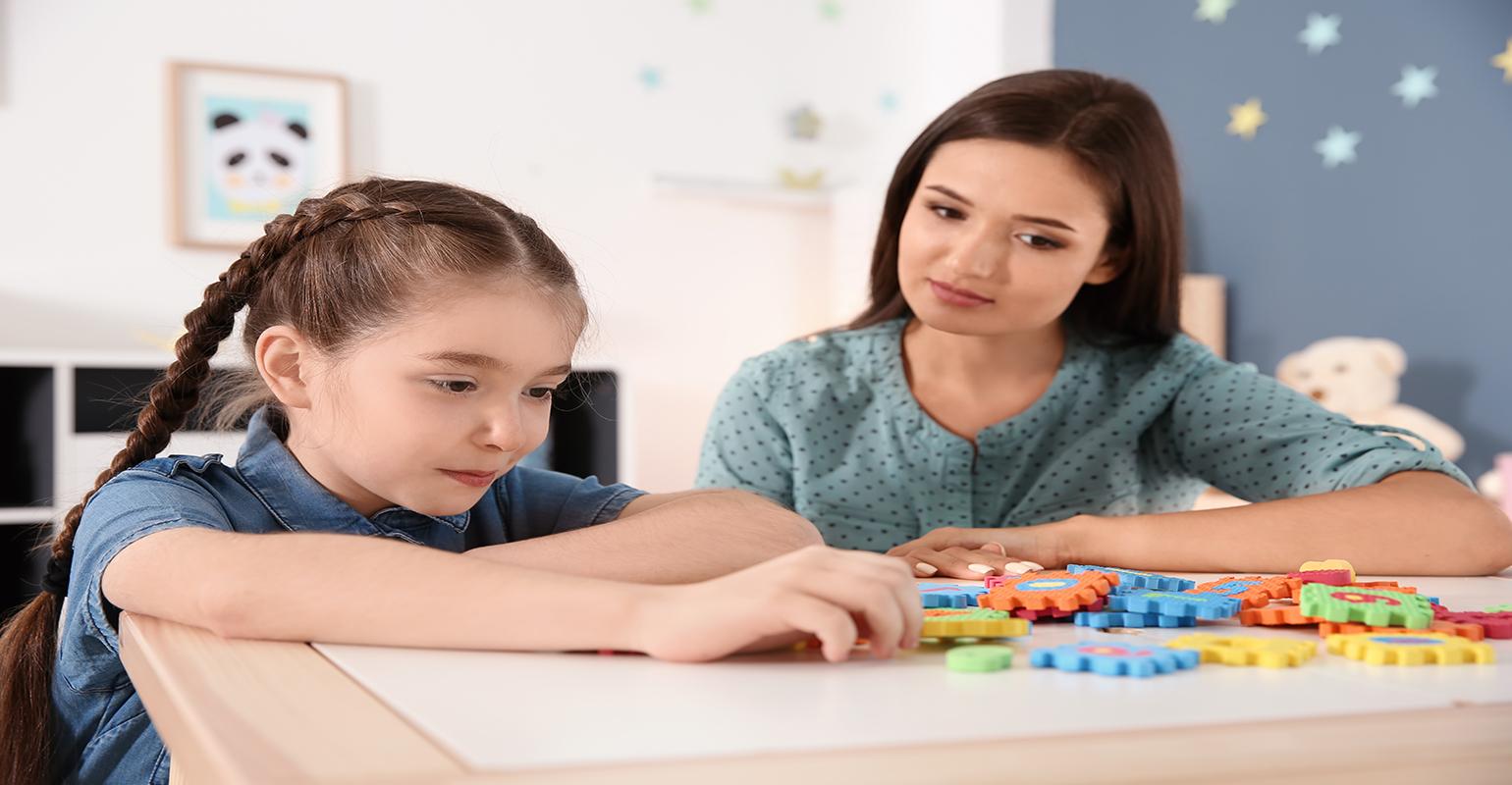 girls are diagnosed with autism at a later age